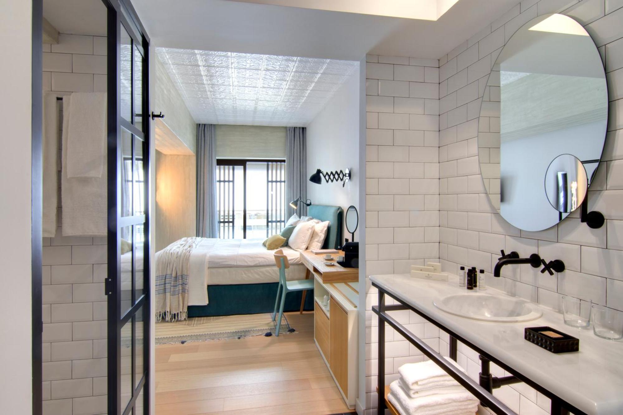 Coco-Mat Athens Jumelle Hotel Bagian luar foto A guest room at the Hotel Zags