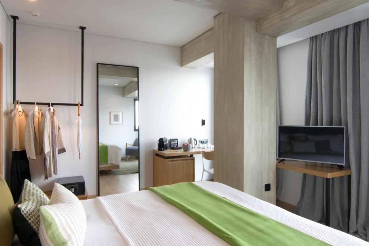 Coco-Mat Athens Jumelle Hotel Bagian luar foto A room at the hotel